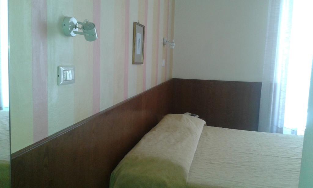 Hotel Ristorante La Terrazza Lido di Camaiore Pokoj fotografie